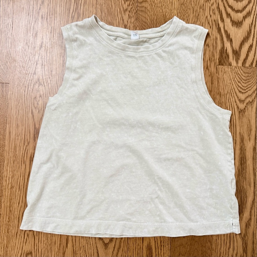 Women's Crewneck Sleeveless Tank Top - grey, green, white. Crop top